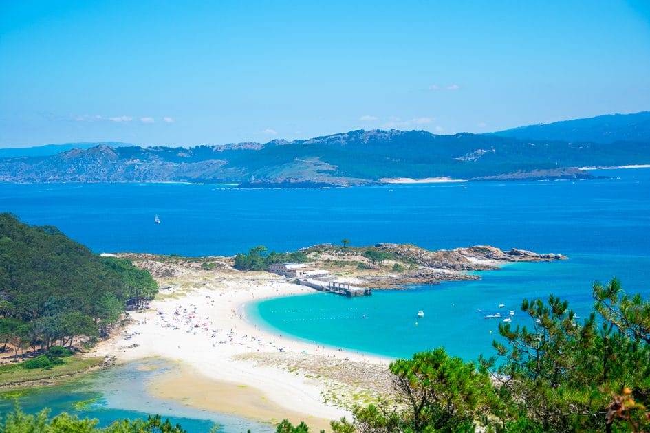 Islas de Galicia para visitar Playa de Rodas. Foto de Google Maps de Eduarda Duarte Islas de Galicia para visitar Playa de Rodas