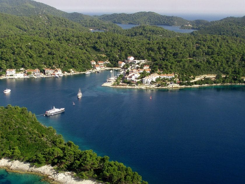 Turismo en Croacia Vistas de Pomena. By Jaganjac Own work, CC BY SA 3.0 Turismo en Croacia Vistas de Pomena