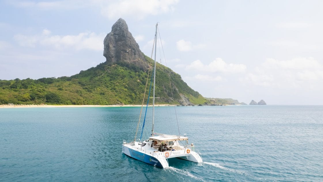 Actividades en Fernando de Noronha Excursiones en barcos de pesca deportiva
