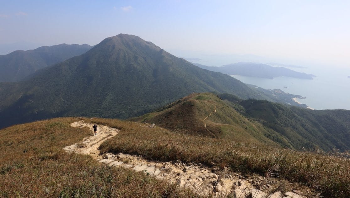 Visitar Hong Kong, China Ruta senderista de Lantau Peak. Foto de Google Maps de kenny tang Visitar Hong Kong, China Ruta senderista de Lantau Peak