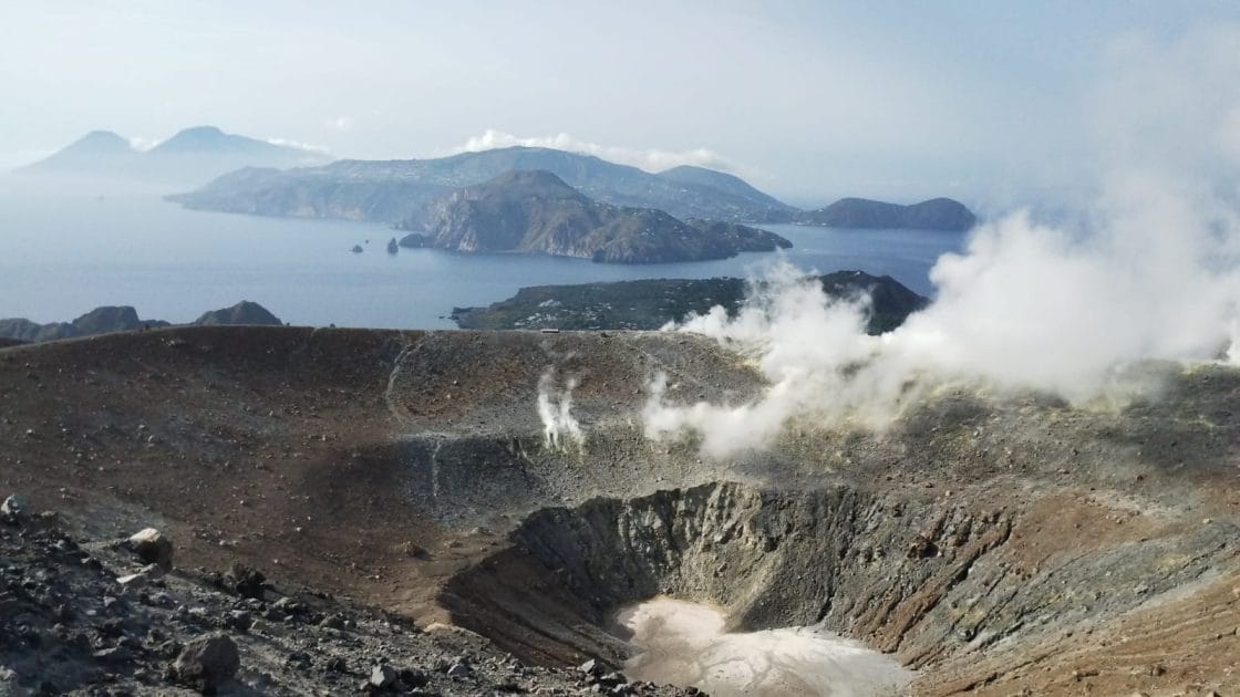Tursimo en Italia Gran Cráter de Vulcano