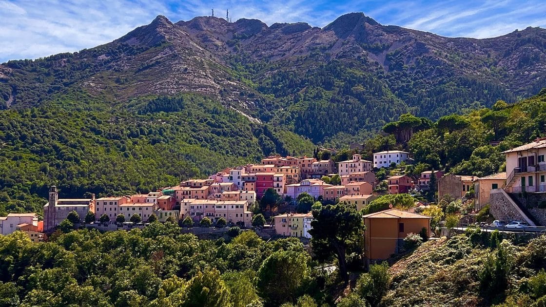 Tursimo en Italia Marciana en Elba
