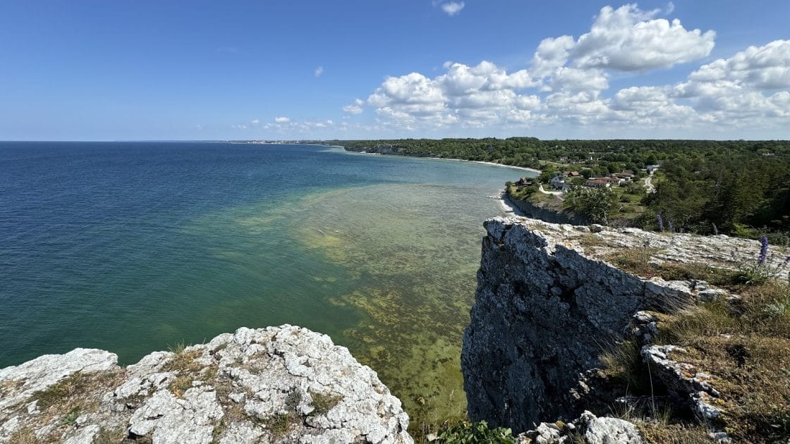 Islas de Suecia en el Mar Báltico y el Mar del Norte Acantilados de Högklint