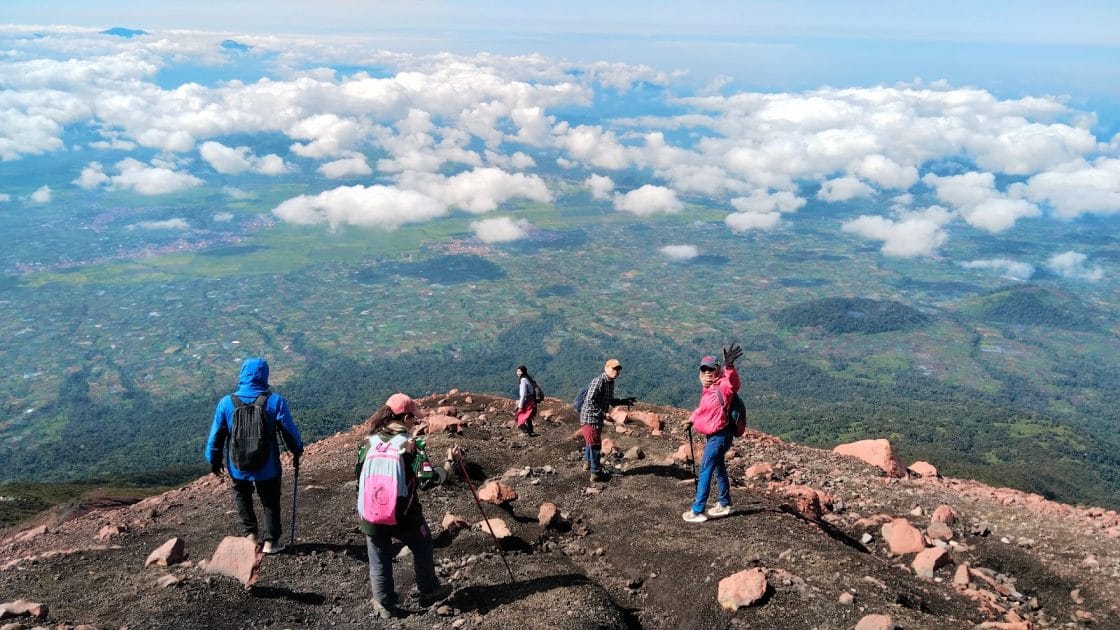 Qué ver en Indonesia, Asia Vistas desde el Monte Kerinci