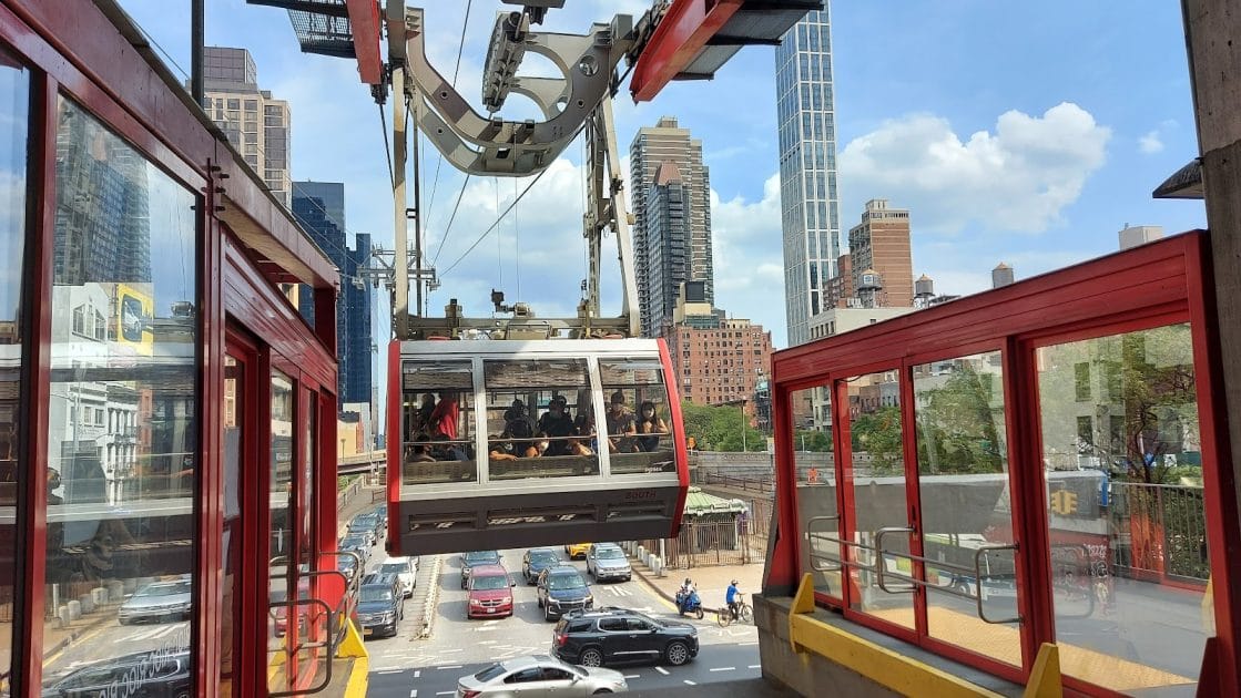 Viajar a Nueva York Teleférico de la Rossevelt Island