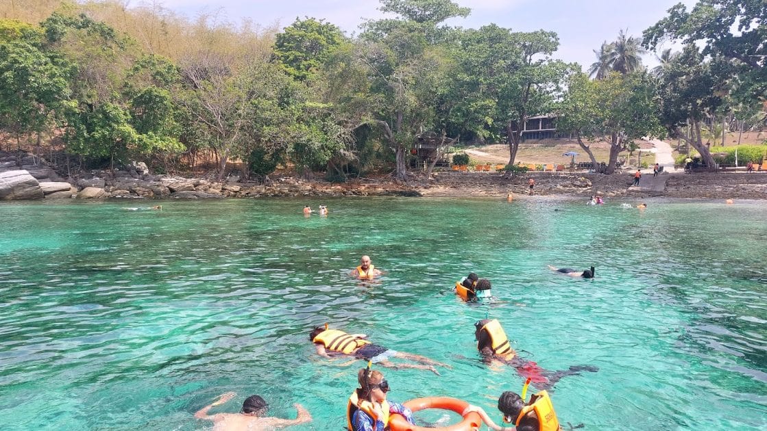 Viaje a Phuket, Tailandia Snorkel en Racha Yai