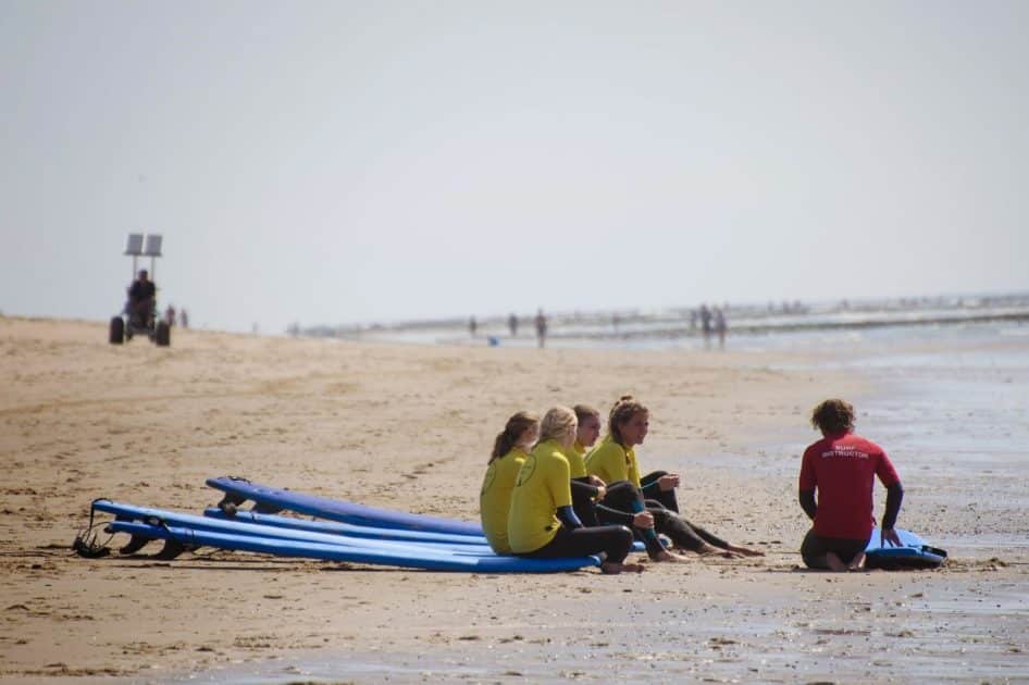 Isla de Texel, Holanda Curso de surf. Foto de Google Maps de Surfschool Texel Paal 17 Isla de Texel, Holanda Curso de surf
