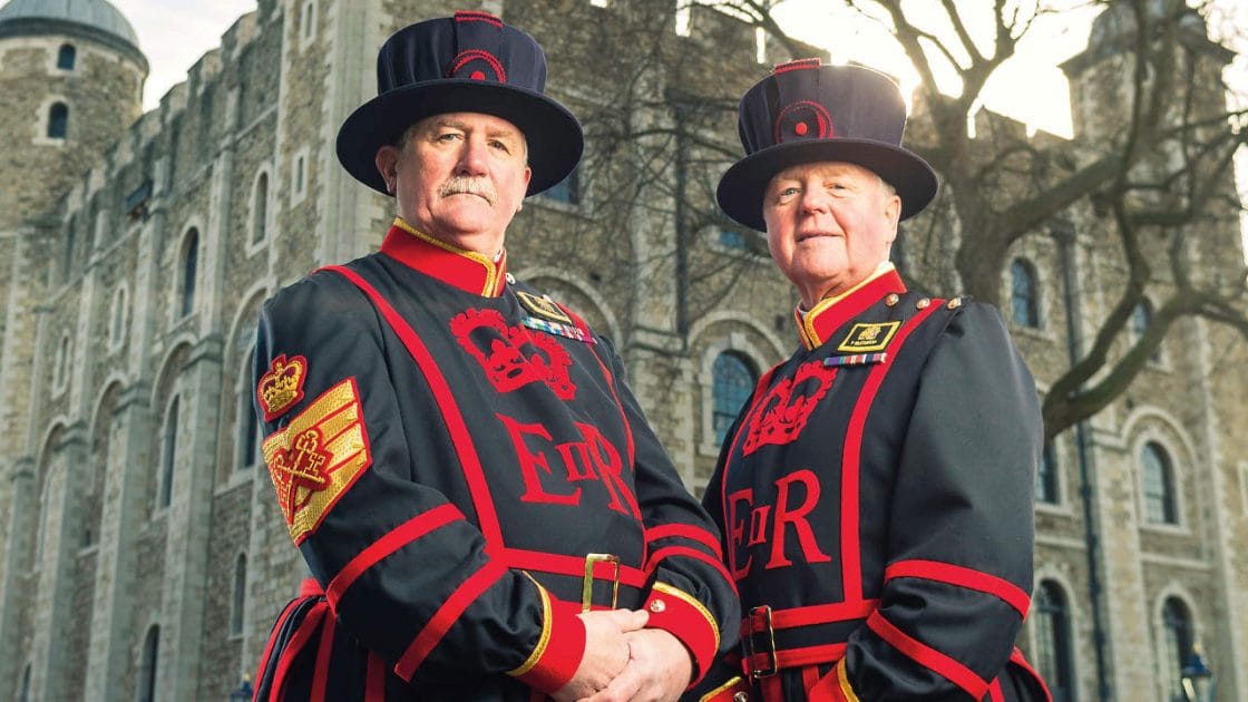 Viajar a Londres con niños Beefeaters en la Tower Viajar a Londres con niños Beefeaters en la Tower