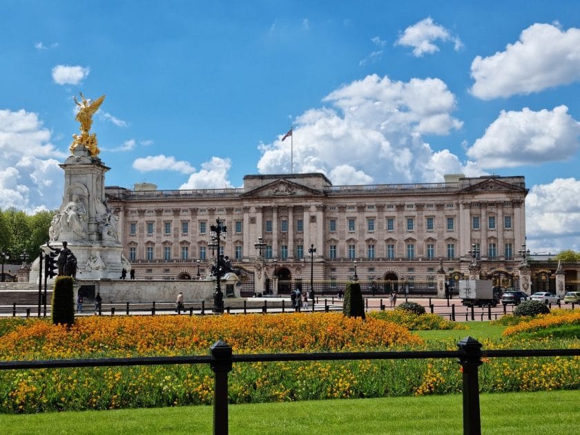Viajar a Londres con niños Palacio de Buckingham. Foto de Google Maps de Alexius Gregr Viajar a Londres con niños Palacio de Buckingham