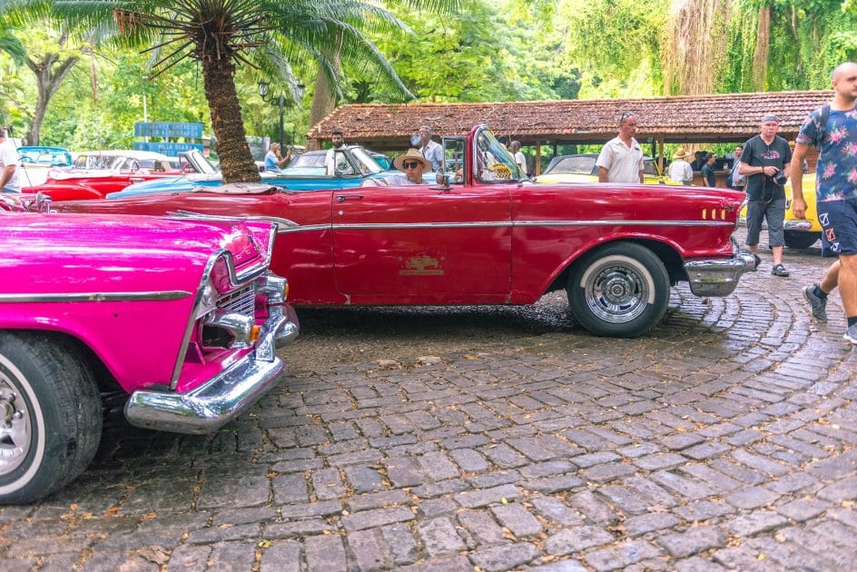 Viaje a La Habana Autos clásicos