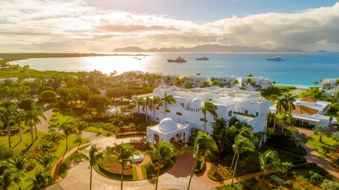 Mejores hoteles en Isla Anguila Aurora Anguilla Resort & Golf Club. Foto de Google Maps de Aurora Anguilla Resort & Golf Club Mejores hoteles en Isla Anguila - Aurora Anguilla Resort & Golf Club