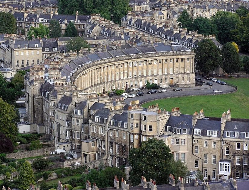 Viaje en tren por Gran Bretaña Royal Crescent