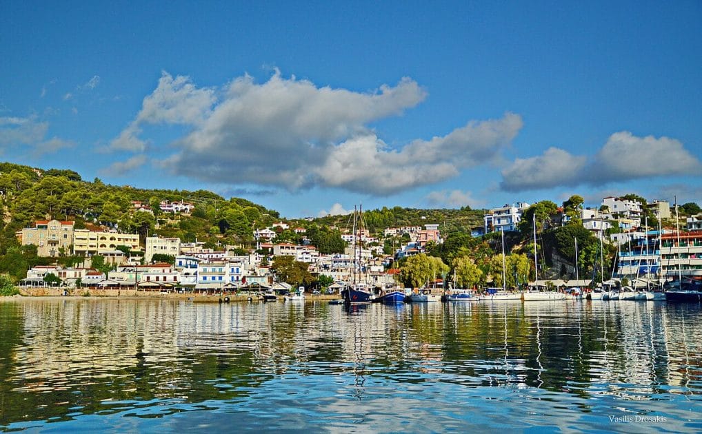 Islas Espóradas, Grecia Puerto de Patitíri