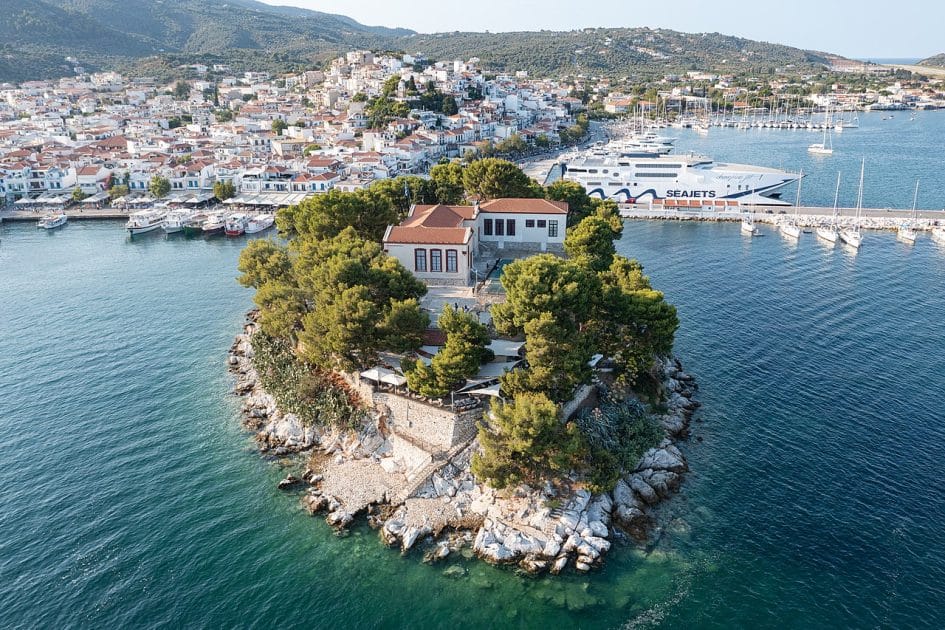 Islas Espóradas, Grecia Skiathos Town