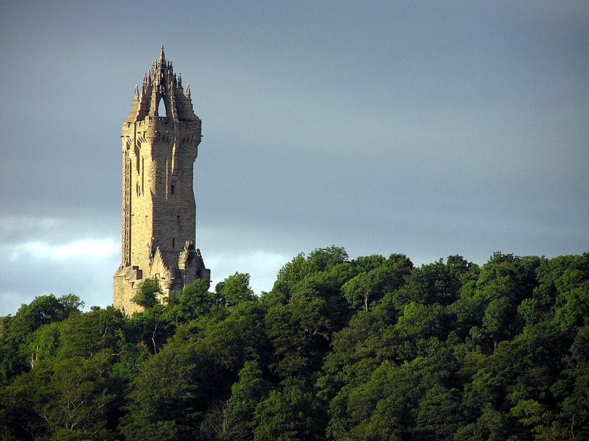 Viaje por Escocia en 7 días Monumento a Wiliiam Wallace. Por Finlay McWalter Trabajo propio, CC BY SA 3.0 Viaje por Escocia en 7 días Monumento a Wiliiam Wallace