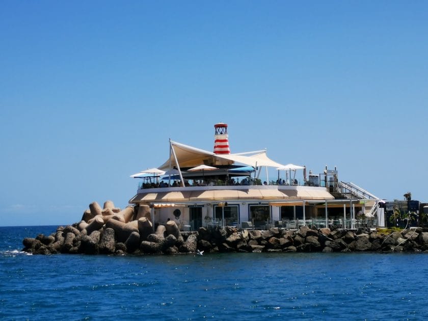Qué hacer y qué ver en Puerto de Mogán Restaurante Beach Club Faro