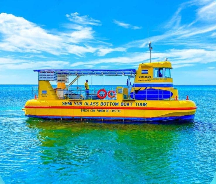 Excursión en barco con fondo de cristal 