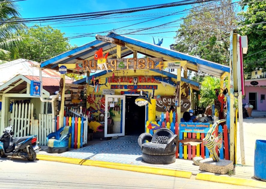 Tienda de souvenirs en Roatán 