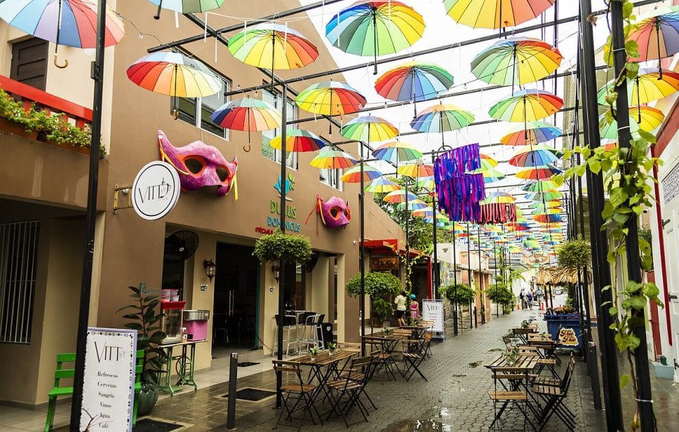 Calle de las Sombrillas