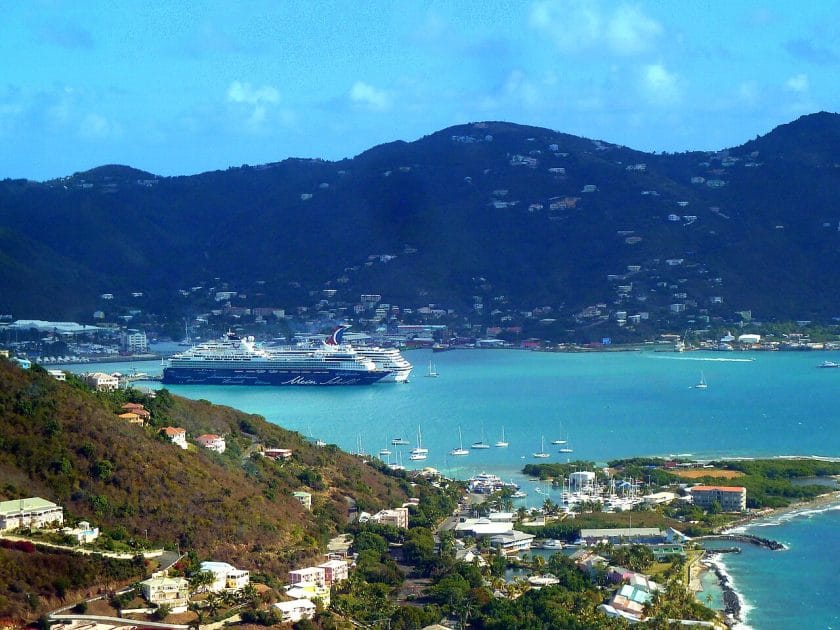 Cayo Wickham 