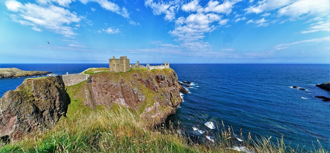Dunnottar Castle By Holger Uwe Schmitt Own work, CC BY SA 4.0 Dunnottar Castle