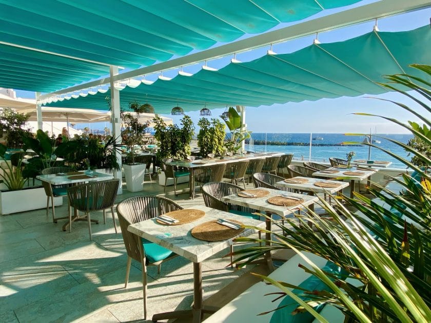 La Medusa Restaurant • Cocktail • Bar 