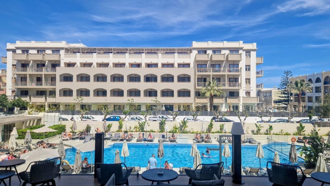 Theartemis Palace en Rétino 