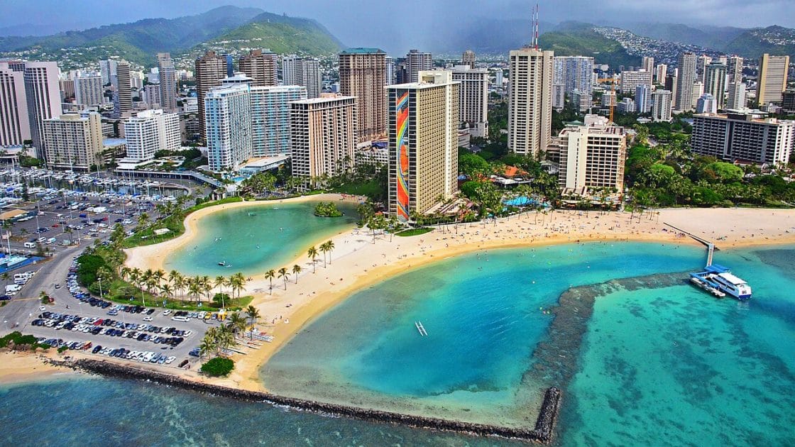 Waikiki Beach 