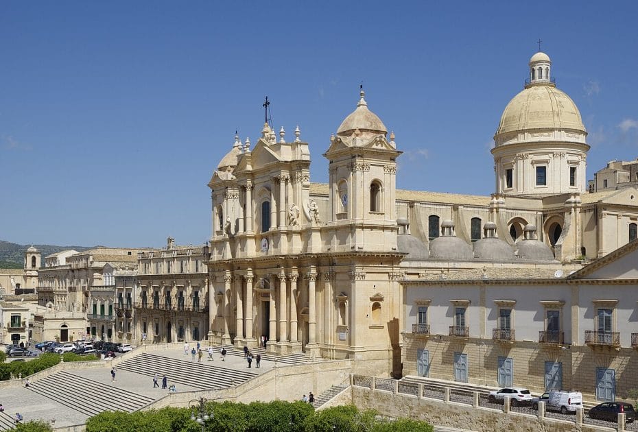 Catedral de San Nicolò en Noto Por Berthold Werner Trabajo propio, CC BY SA 4.0 Catedral de San Nicolò en Noto